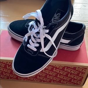 VANS women’s size 7.0